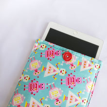 Cyan Robot-themed iPad Sleeve case (iPad Air 2/ iPad mini)